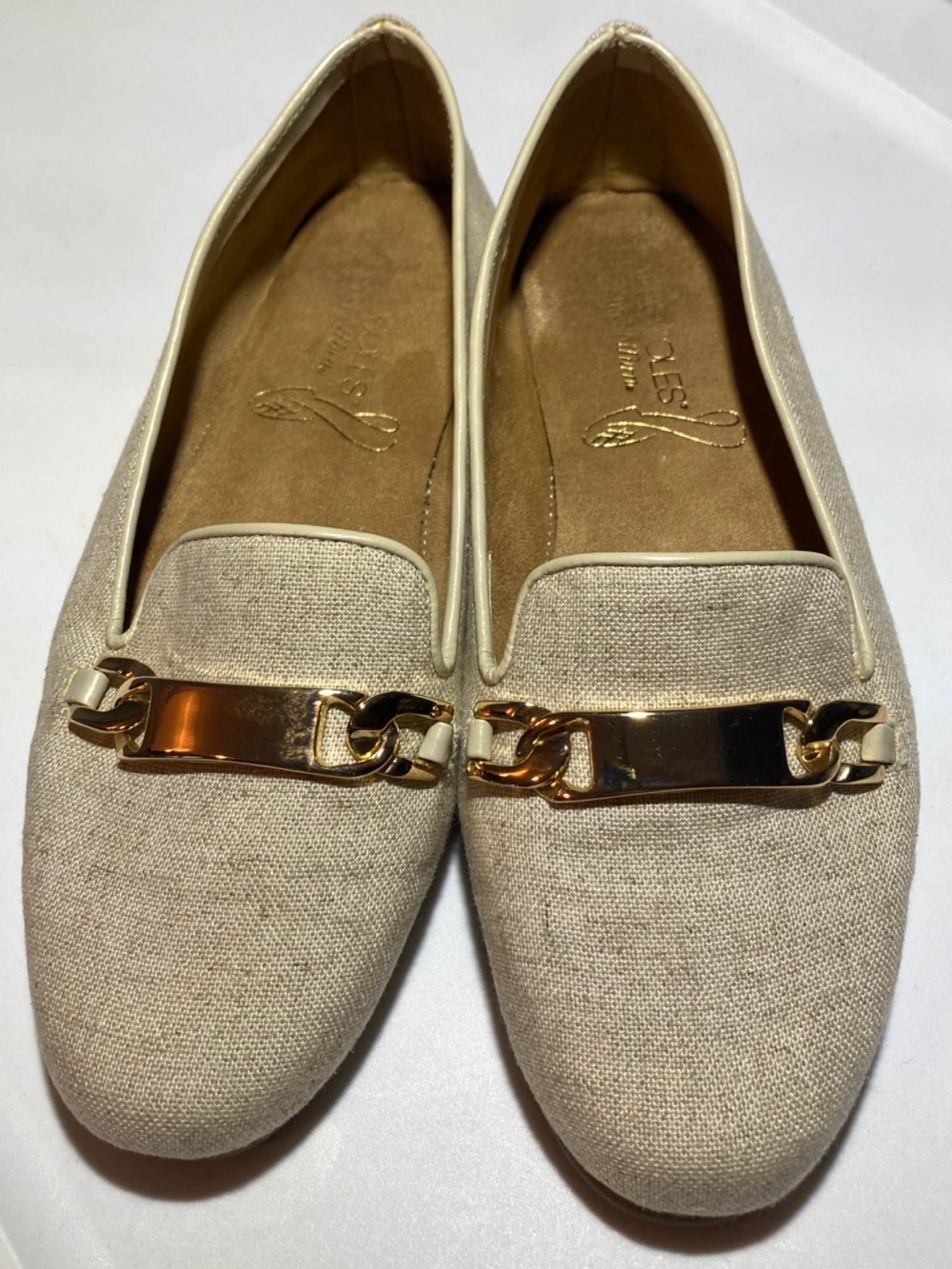 Aerosoles Beige Gold Buckle Casual Loafers Size Women’s 7.5